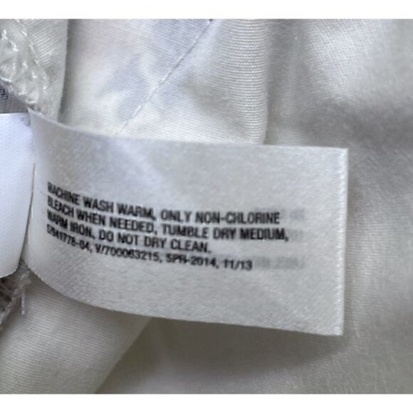 Gap Floral Chino Shorts Multicolor Casual Beige Women’s 8 Fairy Barbie - Picture 7 of 8